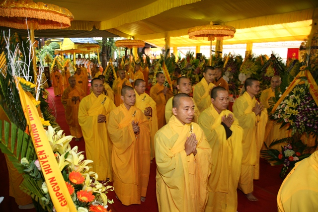 TT. Huế: Ban Trị sự GHPGVN tỉnh kính viếng tang lễ Cố HT. Thích Chơn Thiện