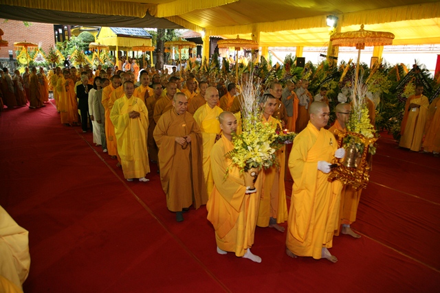 TT. Huế: Ban Trị sự GHPGVN tỉnh kính viếng tang lễ Cố HT. Thích Chơn Thiện