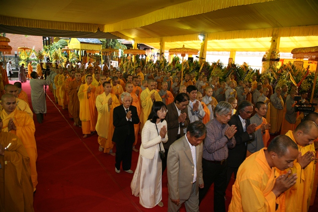 TT. Huế: Ban Trị sự GHPGVN tỉnh kính viếng tang lễ Cố HT. Thích Chơn Thiện