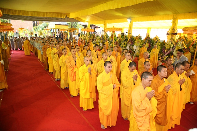 TT. Huế: Ban Trị sự GHPGVN tỉnh kính viếng tang lễ Cố HT. Thích Chơn Thiện