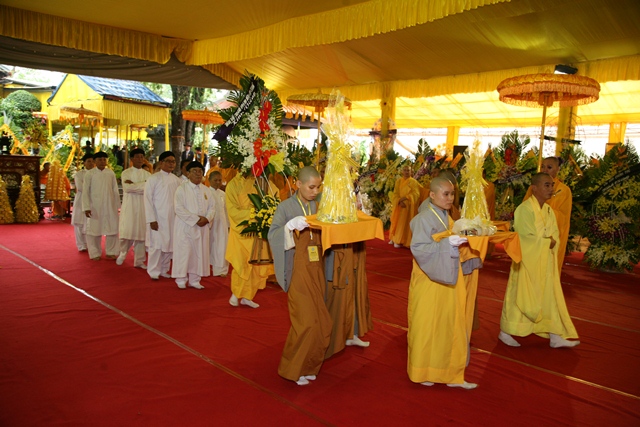 TT. Huế: Ban Trị sự GHPGVN tỉnh kính viếng tang lễ Cố HT. Thích Chơn Thiện