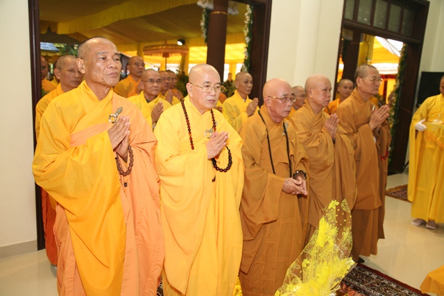 TT. Huế: Ban Trị sự GHPGVN tỉnh kính viếng tang lễ Cố HT. Thích Chơn Thiện