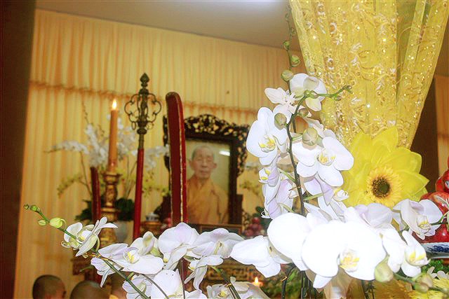 Thanh Hóa: Phật giáo tỉnh kính viếng giác linh cố HT Thích Chơn Thiện