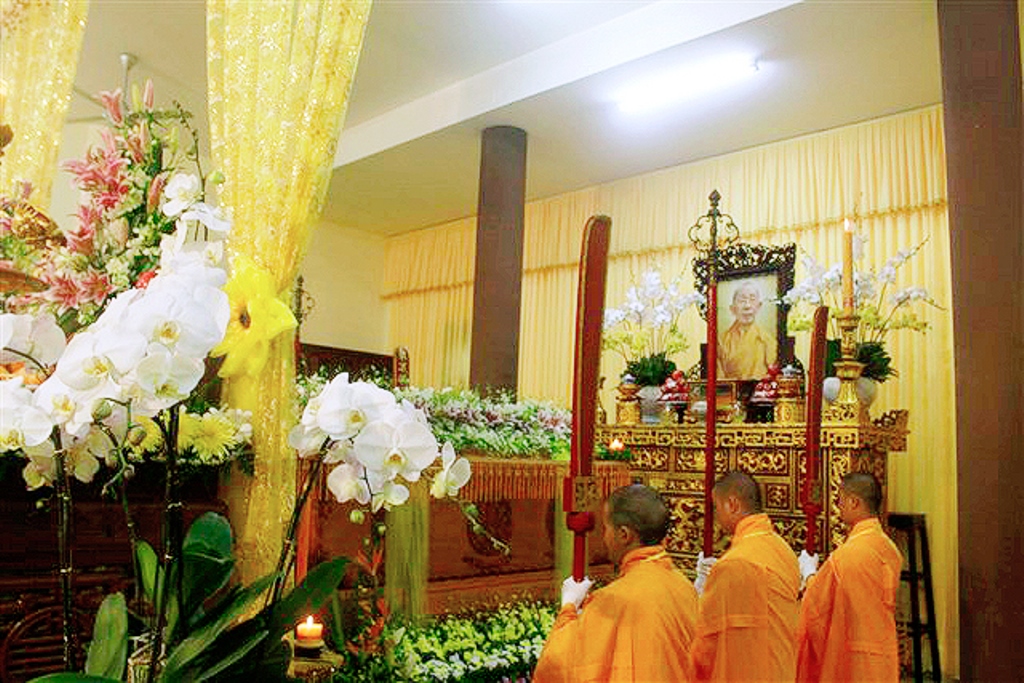 Thanh Hóa: Phật giáo tỉnh kính viếng giác linh cố HT Thích Chơn Thiện