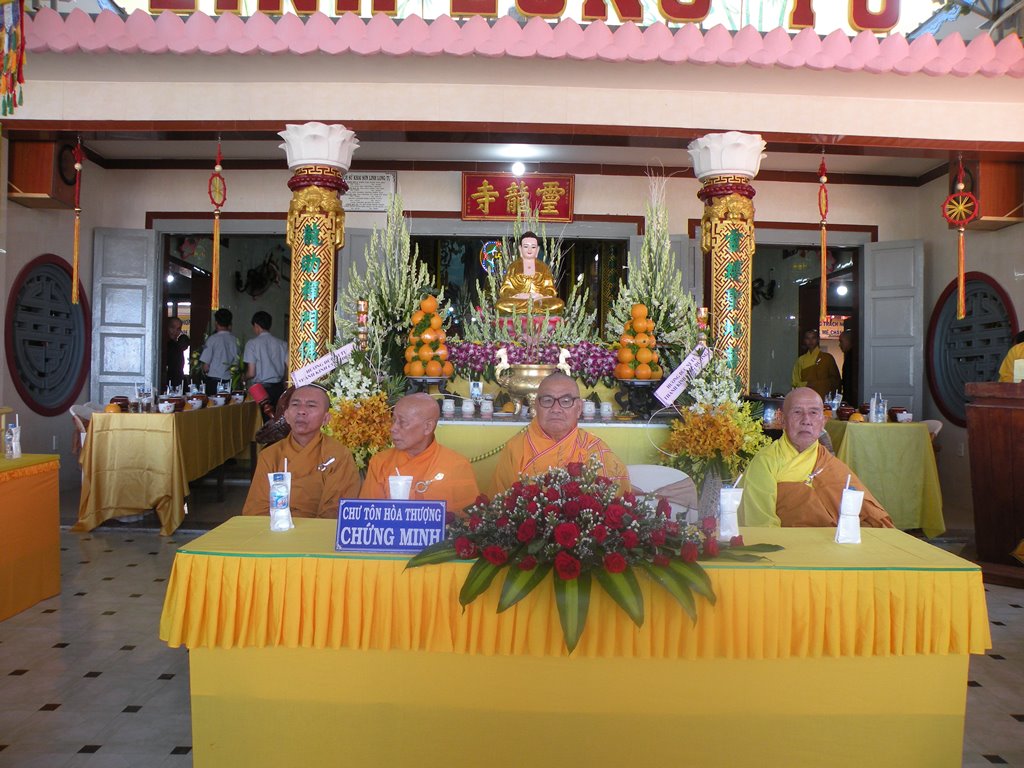 Mũi Né : Chùa Linh Long  tổ chức Lạc thành chính điện và an vị báu tượng Quán Thế âm