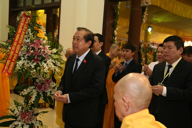 Chính phủ nước CHXHCNVN viếng tang Cố Trưởng lão HT. Thích Chơn Thiện