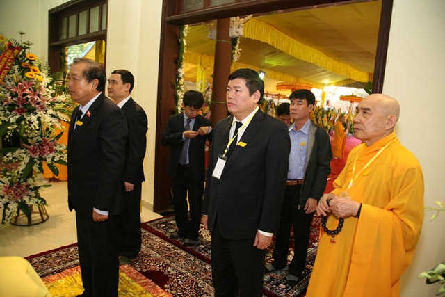 Chính phủ nước CHXHCNVN viếng tang Cố Trưởng lão HT. Thích Chơn Thiện