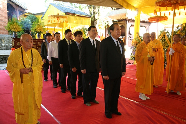Chính phủ nước CHXHCNVN viếng tang Cố Trưởng lão HT. Thích Chơn Thiện
