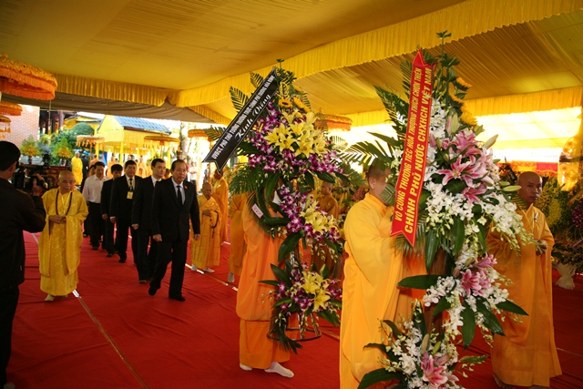 Chính phủ nước CHXHCNVN viếng tang Cố Trưởng lão HT. Thích Chơn Thiện