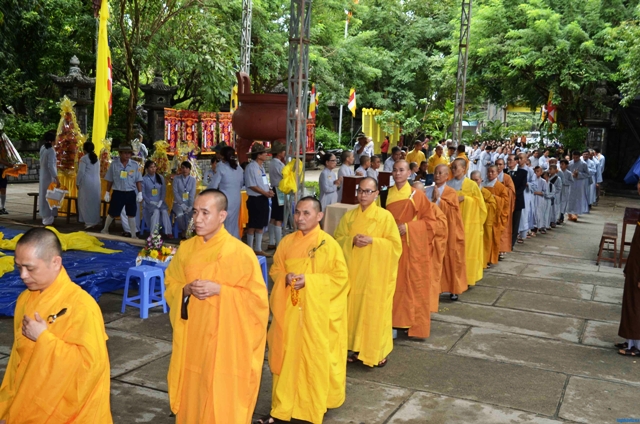 Khánh Hoà: Gần 200 đoàn phúng viếng Đức Phó Pháp chủ Trưởng lão HT. Thích Thiện Bình