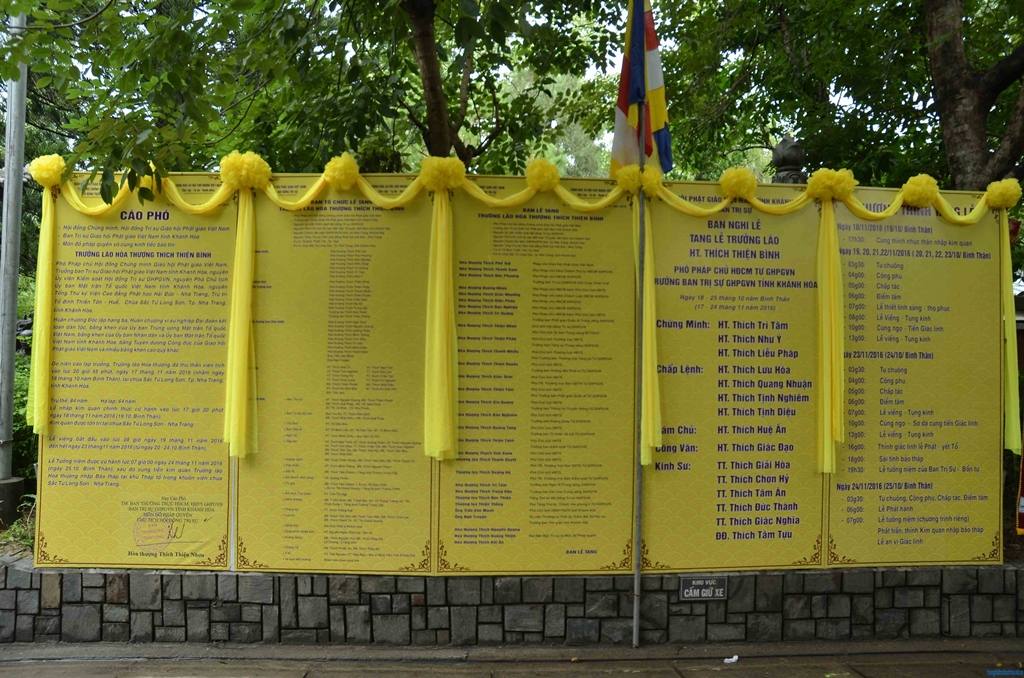 Khánh Hoà: Gần 200 đoàn phúng viếng Đức Phó Pháp chủ Trưởng lão HT. Thích Thiện Bình