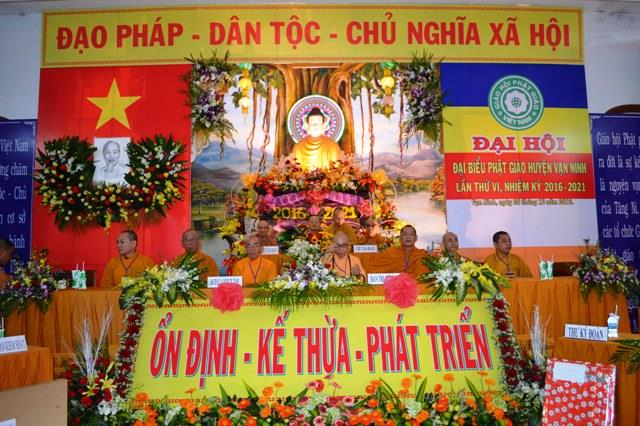 Khánh Hòa: Đại hội Đại biểu Phật giáo huyện Vạn Ninh lần thứ VI (2016-2021)