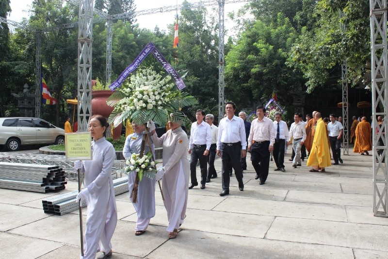 Khánh Hoà: Gần 200 đoàn phúng viếng Đức Phó Pháp chủ Trưởng lão HT. Thích Thiện Bình