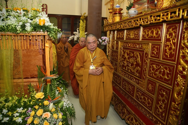 HĐCM và HĐTS viếng tang Cố Trưởng lão HT. Thích Chơn Thiện