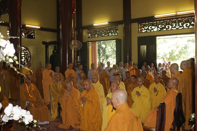 Môn phái Tổ đình Tường Vân và Thiền viện Vạn Hạnh tưởng niệm thọ tang Cố HT. Thích Chơn Thiện