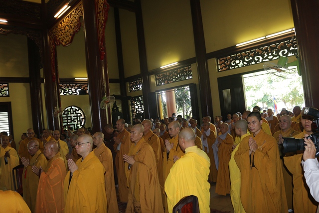 Môn phái Tổ đình Tường Vân và Thiền viện Vạn Hạnh tưởng niệm thọ tang Cố HT. Thích Chơn Thiện