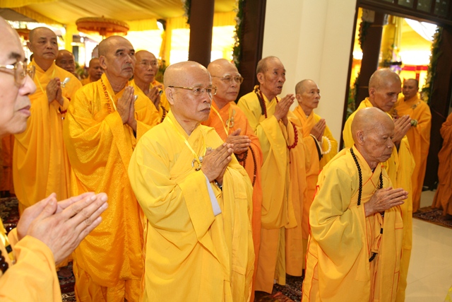 Môn phái Tổ đình Tường Vân và Thiền viện Vạn Hạnh tưởng niệm thọ tang Cố HT. Thích Chơn Thiện