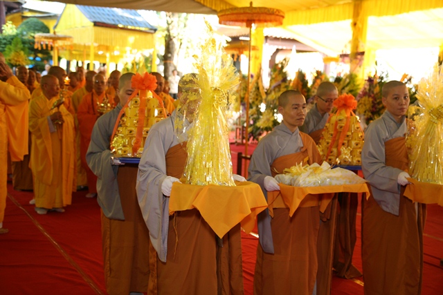 Môn phái Tổ đình Tường Vân và Thiền viện Vạn Hạnh tưởng niệm thọ tang Cố HT. Thích Chơn Thiện