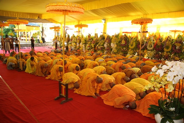 Môn phái Tổ đình Tường Vân và Thiền viện Vạn Hạnh tưởng niệm thọ tang Cố HT. Thích Chơn Thiện