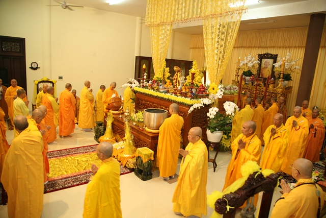 Môn phái Tổ đình Tường Vân và Thiền viện Vạn Hạnh tưởng niệm thọ tang Cố HT. Thích Chơn Thiện