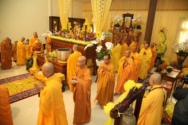 Môn phái Tổ đình Tường Vân và Thiền viện Vạn Hạnh tưởng niệm thọ tang Cố HT. Thích Chơn Thiện