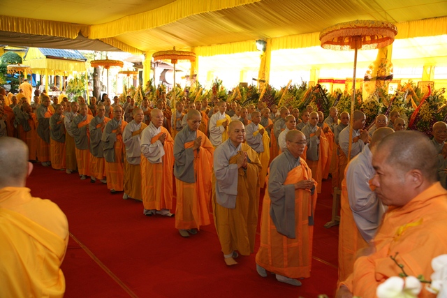 Môn phái Tổ đình Tường Vân và Thiền viện Vạn Hạnh tưởng niệm thọ tang Cố HT. Thích Chơn Thiện