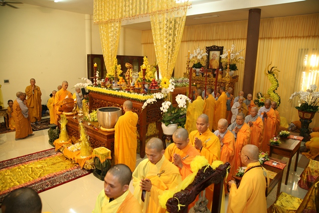 Môn phái Tổ đình Tường Vân và Thiền viện Vạn Hạnh tưởng niệm thọ tang Cố HT. Thích Chơn Thiện