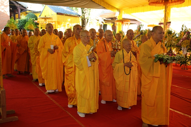 Môn phái Tổ đình Tường Vân và Thiền viện Vạn Hạnh tưởng niệm thọ tang Cố HT. Thích Chơn Thiện