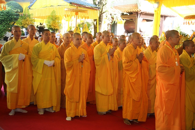 Môn phái Tổ đình Tường Vân và Thiền viện Vạn Hạnh tưởng niệm thọ tang Cố HT. Thích Chơn Thiện