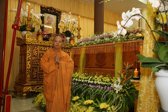 Môn phái Tổ đình Tường Vân và Thiền viện Vạn Hạnh tưởng niệm thọ tang Cố HT. Thích Chơn Thiện