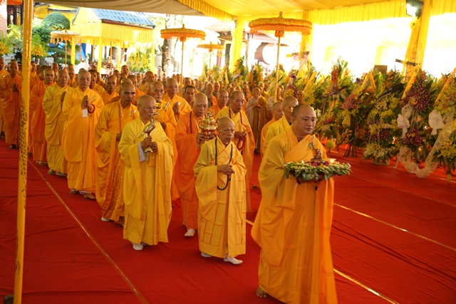 Môn phái Tổ đình Tường Vân và Thiền viện Vạn Hạnh tưởng niệm thọ tang Cố HT. Thích Chơn Thiện