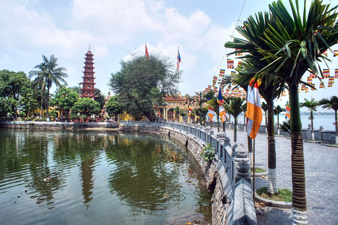 Ngắm ngôi chùa lọt top &#039;đẹp nhất thế giới&#039; của Hà Nội