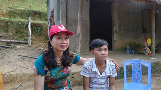Thanh Hóa: Phật Giáo Sầm Sơn tặng quà cho đối tượng khó khăn