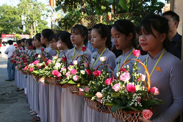 Cung nghinh Giác linh cố HT. Thích Chơn Thiện thăm 2 cơ sở Học viện và Văn phòng BTS tỉnh