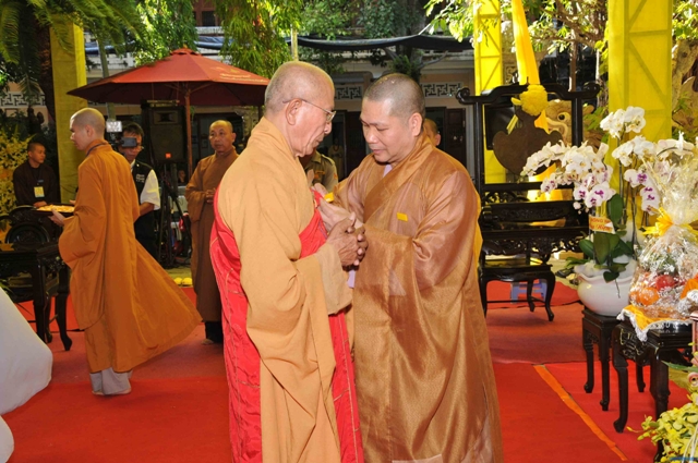 Khánh Hoà: Gần 200 đoàn phúng viếng Đức Phó Pháp chủ Trưởng lão HT. Thích Thiện Bình