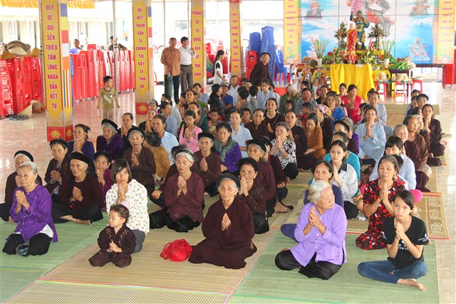 Thanh Hóa: Đêm văn nghệ chào mừng lễ Công bố Quyết định Bổ nhiệm Trụ trì và khởi công xây dựng chùa Thạch Khê
