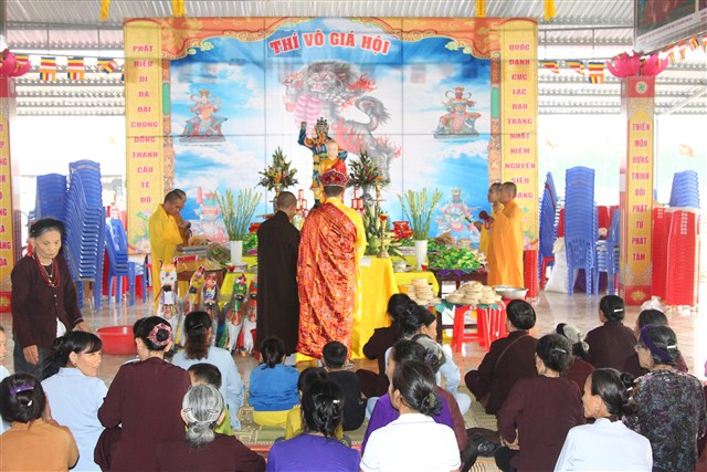 Thanh Hóa: Đêm văn nghệ chào mừng lễ Công bố Quyết định Bổ nhiệm Trụ trì và khởi công xây dựng chùa Thạch Khê