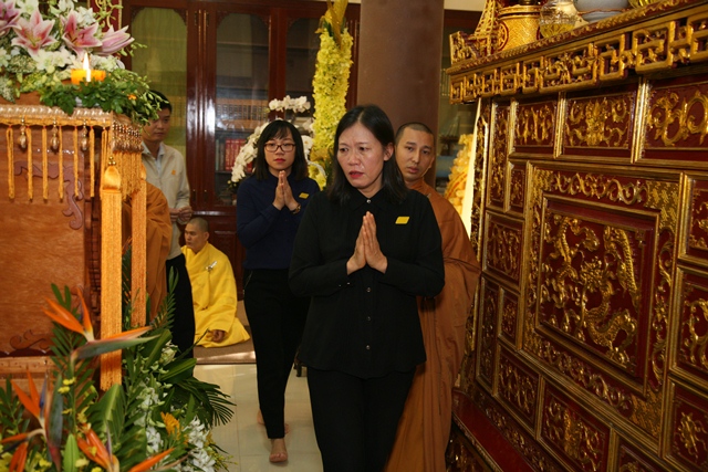 Chùm ảnh: Các phái đoàn viếng tang Cố Trưởng lão HT. Thích Chơn Thiện ngày 13/11