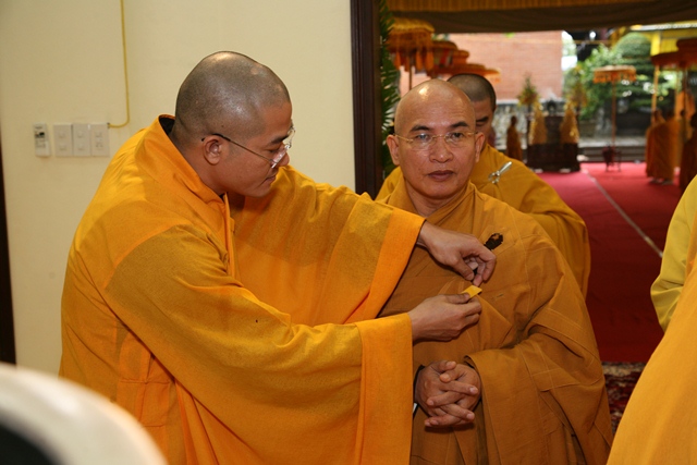 Chùm ảnh: Các phái đoàn viếng tang Cố Trưởng lão HT. Thích Chơn Thiện ngày 11/11