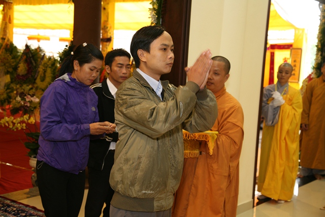 Chùm ảnh: Các phái đoàn viếng tang Cố Trưởng lão HT. Thích Chơn Thiện ngày 11/11