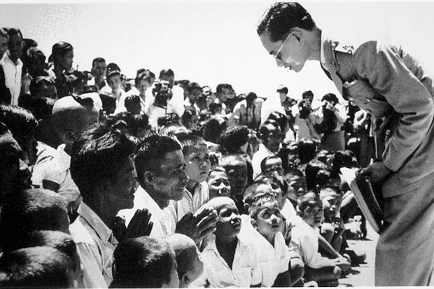 Đức Vua Bhumibol Của Thái Lan Vừa Mới Qua Đời