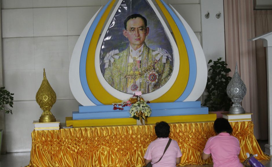 Đức Vua Bhumibol Của Thái Lan Vừa Mới Qua Đời