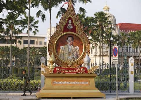 Đức Vua Bhumibol Của Thái Lan Vừa Mới Qua Đời