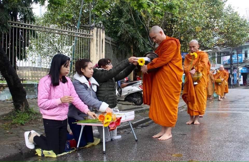 Thiện tri thức là bậc Phạm hạnh trọn vẹn