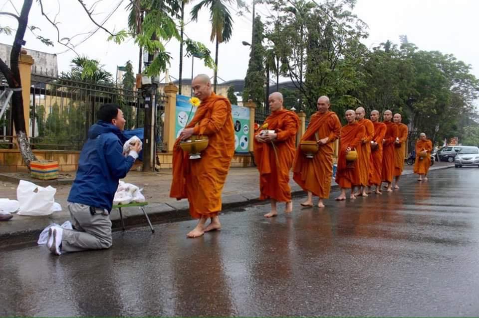 Thiện tri thức là bậc Phạm hạnh trọn vẹn