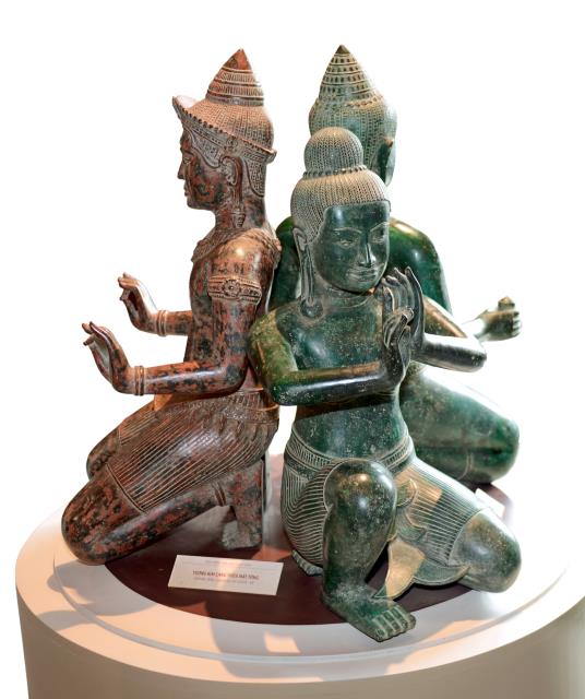 Thăm Bảo tàng Văn hóa Phật giáo Đà Nẵng