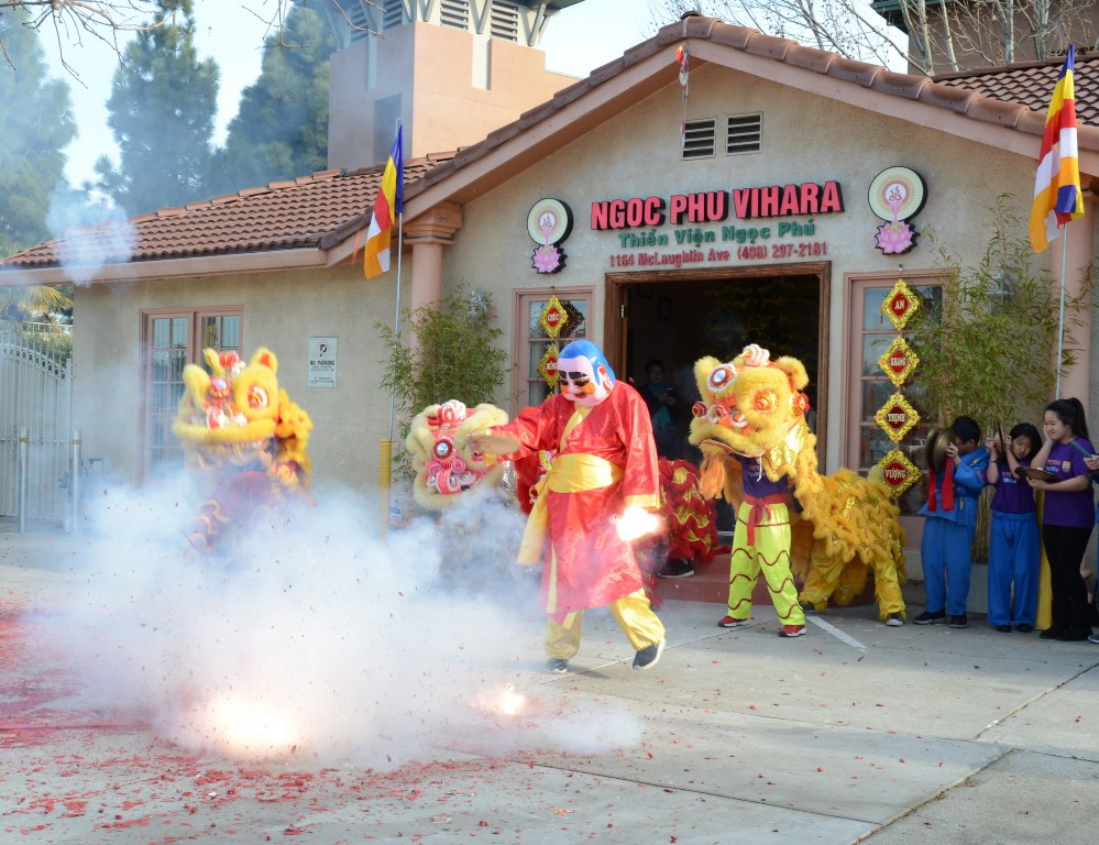 Viếng chùa miền Bắc California tết Đinh Dậu (2017)