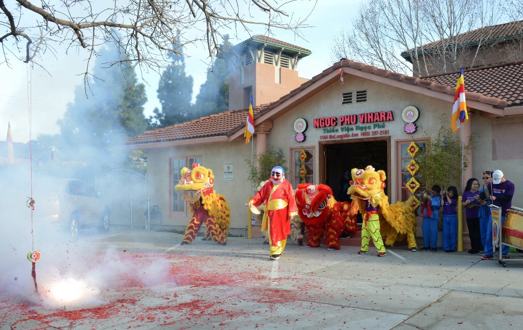 Viếng chùa miền Bắc California tết Đinh Dậu (2017)