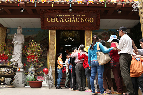 Quỹ Đạo Phật Ngày Nay - Tổng kết chương trình Quà Tết Yêu Thương - Đợt 2 tại TP. Hồ Chí Minh, Hà Tĩnh, Quảng Ngãi (C95)