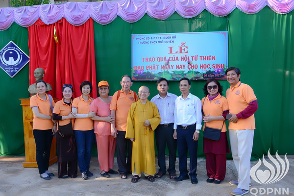 Quỹ Đạo Phật Ngày Nay: Lễ khánh thành “Nhịp cầu yêu thương” và Trao tặng yêu thương cho người khiếm thị, nạn nhân chất độc da cam &amp; Học sinh tại Đắk Lắk (C72d &amp; C107)